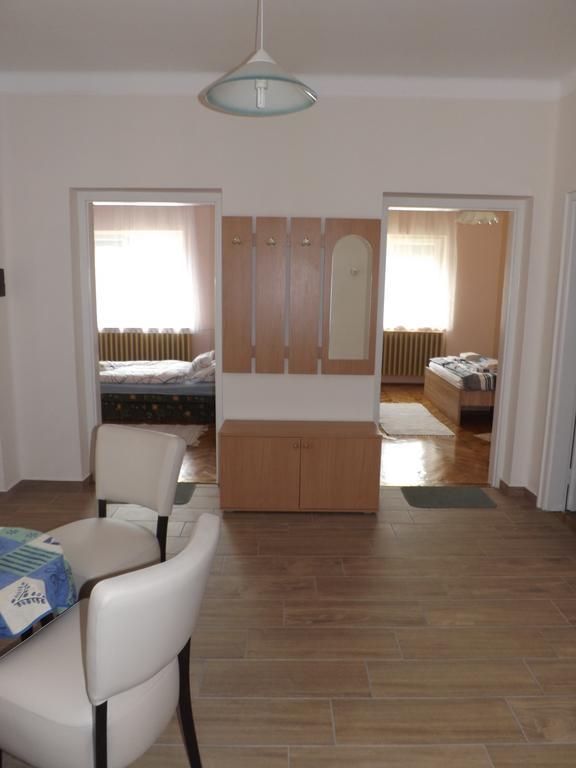 Apartamento Fagyoengy Sárvár Habitación foto