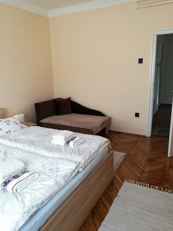 Apartamento Fagyoengy Sárvár Exterior foto